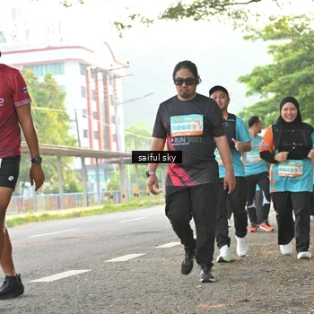 Runner Photo 8339497
