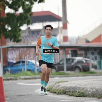 Runner Photo 8339519