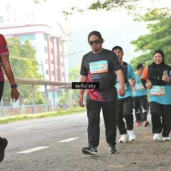 Runner Photo 8339542