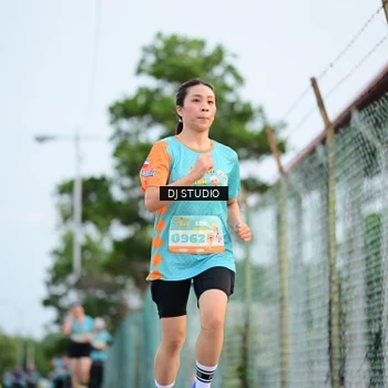 Runner Photo 8339548