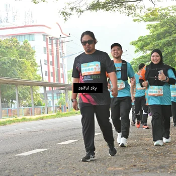 Runner Photo 8339572
