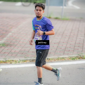 Runner Photo 8339586