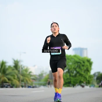 Runner Photo 8339595