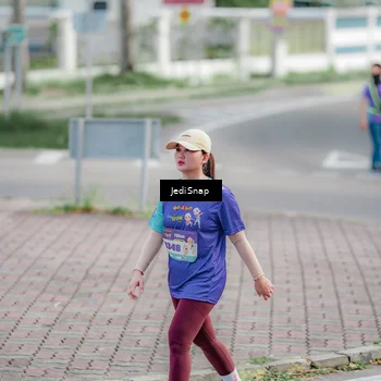 Runner Photo 8339610