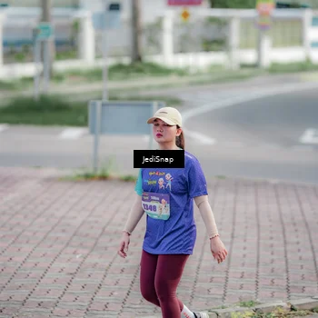 Runner Photo 8339615