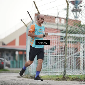 Runner Photo 8339617