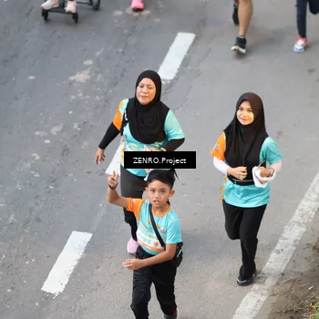 Runner Photo 8339640