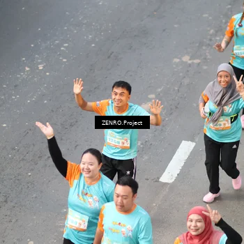 Runner Photo 8339643
