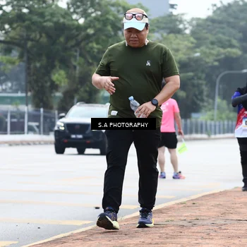 Runner Photo 8339724