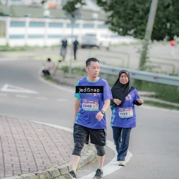Runner Photo 8339727