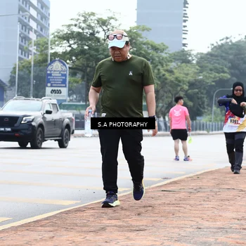Runner Photo 8339728