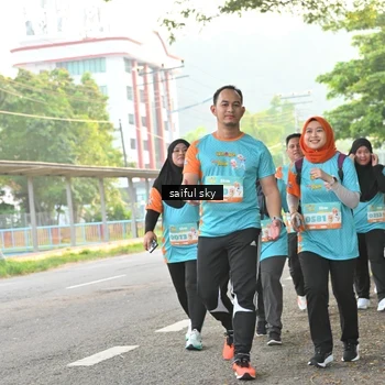 Runner Photo 8339736