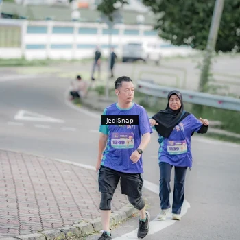 Runner Photo 8339743