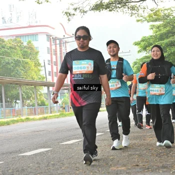 Runner Photo 8339755