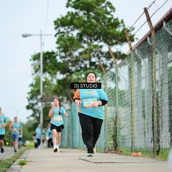 Runner Photo 8339763