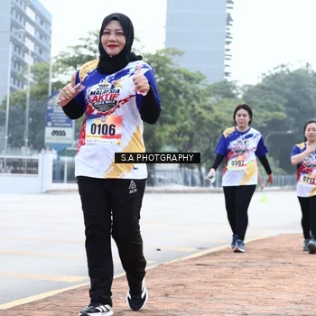 Runner Photo 8339769