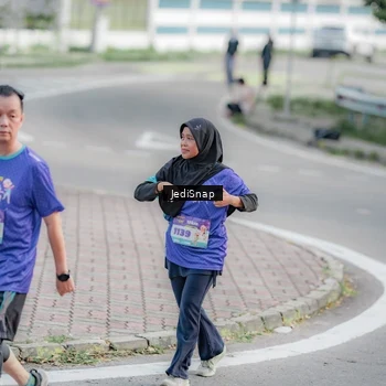Runner Photo 8339791