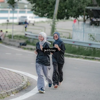 Runner Photo 8339870