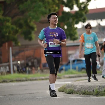 Runner Photo 8339871