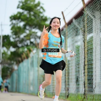 Runner Photo 8339881