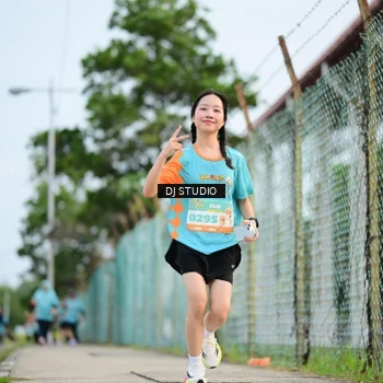 Runner Photo 8339883
