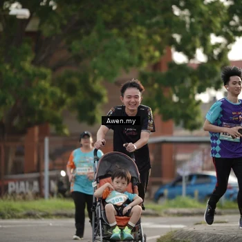 Runner Photo 8339904