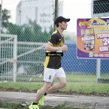 Runner Photo 8339923
