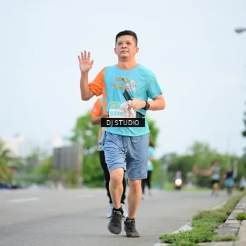 Runner Photo 8339944