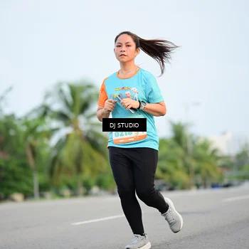 Runner Photo 8340031