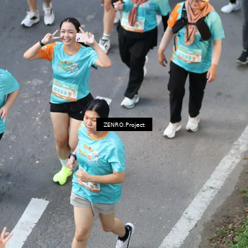 Runner Photo 8340039