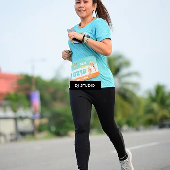 Runner Photo 8340066