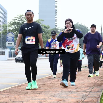 Runner Photo 8340072