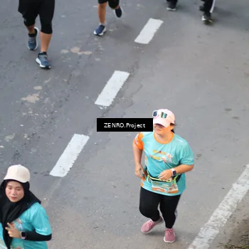 Runner Photo 8340077