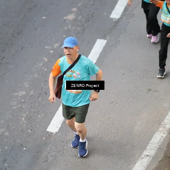 Runner Photo 8340085