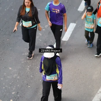 Runner Photo 8340093