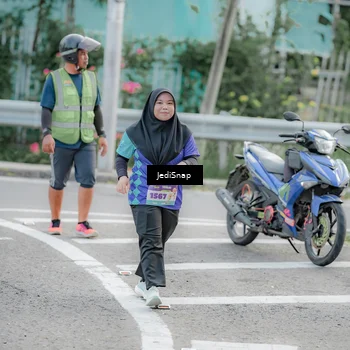 Runner Photo 8340107