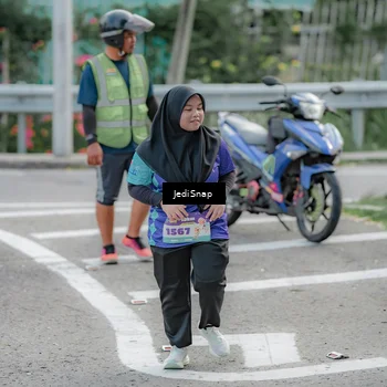 Runner Photo 8340124