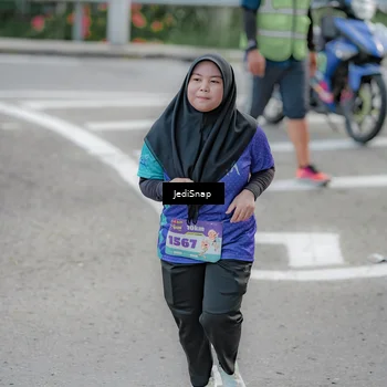 Runner Photo 8340138
