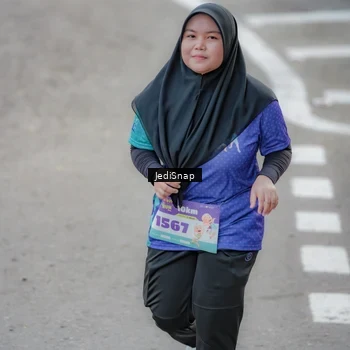 Runner Photo 8340179