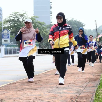 Runner Photo 8340224