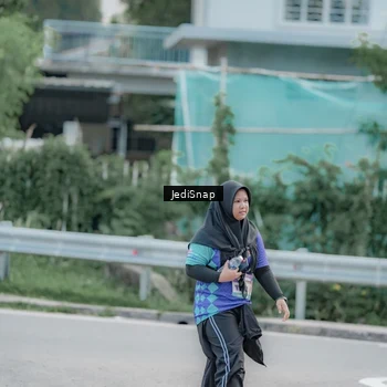 Runner Photo 8340230