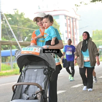 Runner Photo 8340245