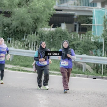 Runner Photo 8340254
