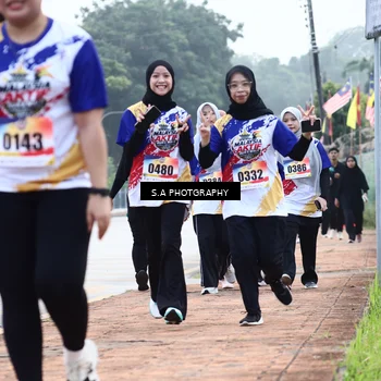 Runner Photo 8340263