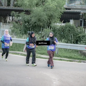 Runner Photo 8340282