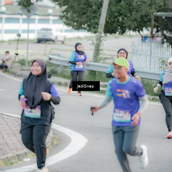 Runner Photo 8340286