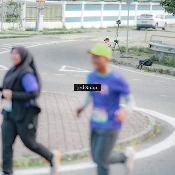 Runner Photo 8340288