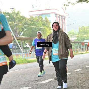 Runner Photo 8340292