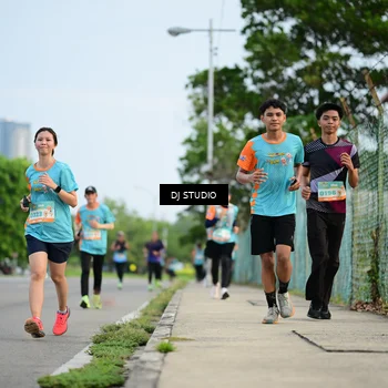 Runner Photo 8340297