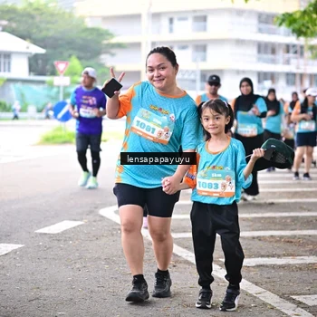 Runner Photo 8340298